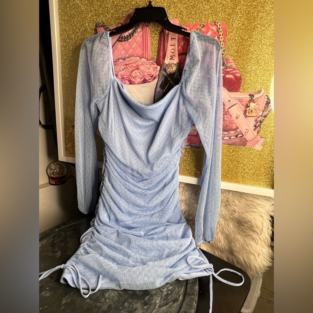 JUMP
Juniors' Ruched Mesh Mini
Bodycon Dress - Picture 5 of 9